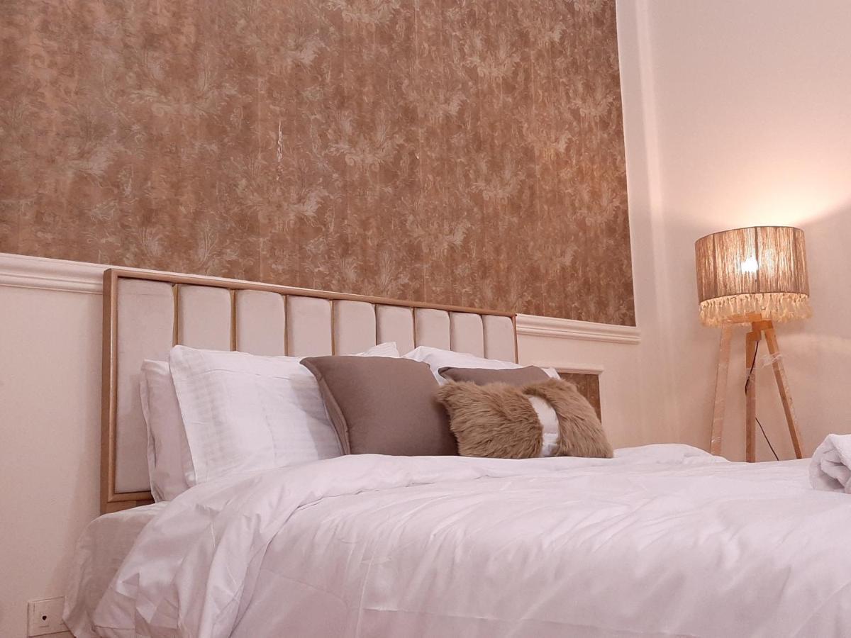 Apartamento Royal In Talaat Harb Downtown Cairo